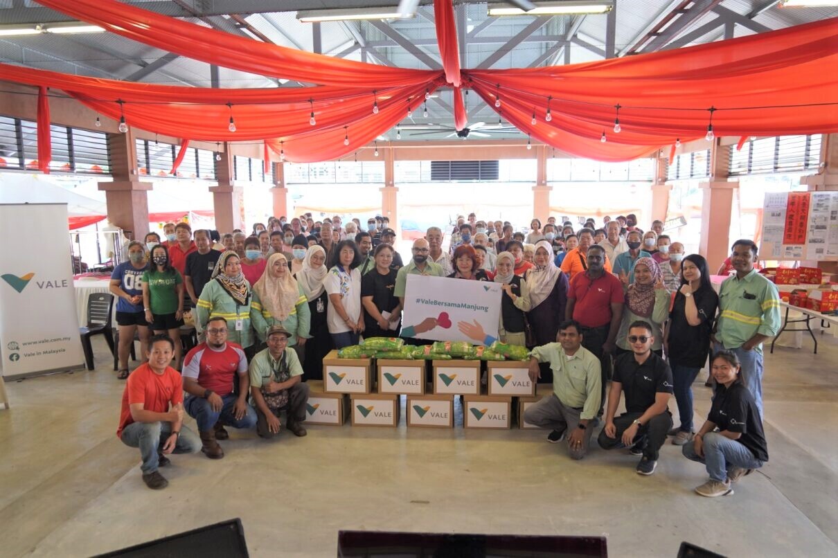 festive aid year of of dragon people reunited 